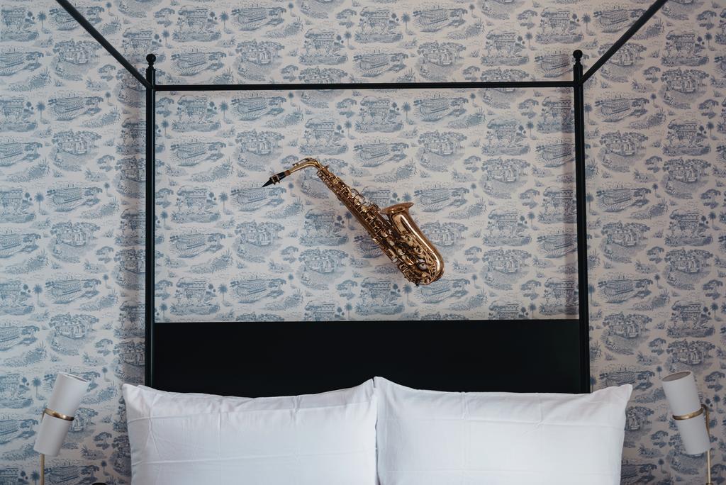 Henry Howard Hotel Ню Орлиънс Екстериор снимка